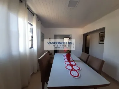 Casa com 3 Quartos à venda, 221m² no Monte Castelo, São José dos Campos