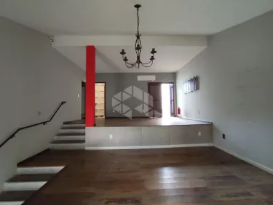 Casa com 3 Quartos para alugar, 240m² no Jardim Itu, Porto Alegre