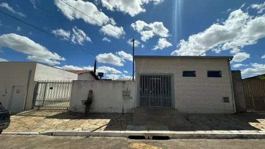 Casa de Condomínio com 4 Quartos à venda, 360m² no Região dos Lagos, Brasília