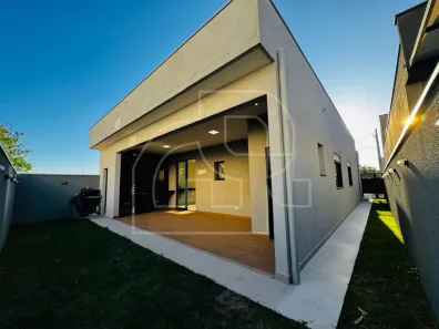Casa de Condomínio com 3 Quartos à venda, 137m² no Jardim Jacinto, Jacareí