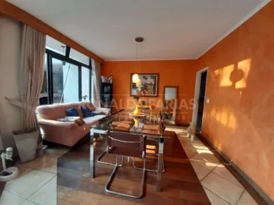 Casa com 3 Quartos à venda, 290m² no Jardim Campo Grande, São Paulo