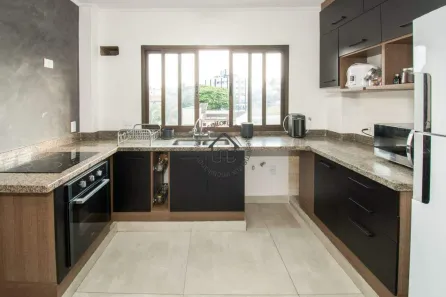 Apartamento com 3 Quartos para alugar, 190m² no Centro, Vinhedo