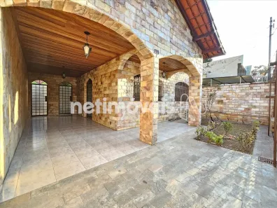 Casa com 3 Quartos à venda, 208m² no Santa Efigênia, Belo Horizonte