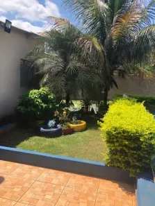 Fazenda/Sítio com 4 Quartos à venda, 250m² no Conjunto Habitacional Jamile Dequech, Londrina