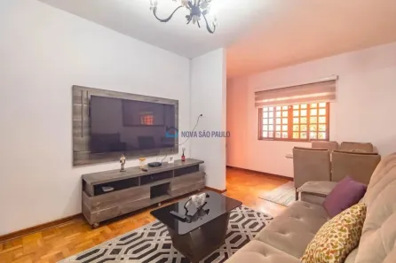 Casa com 5 Quartos à venda, 180m² no Cidade Vargas, São Paulo