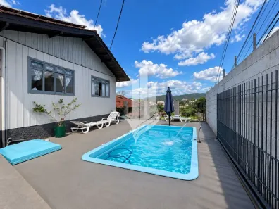 Casa com 3 Quartos à venda, 100m² no Água Verde, Blumenau