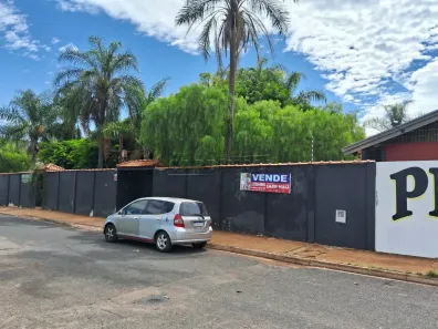 com 6 Quartos à venda, 1398m² no Jardim Arco-Íris, Araraquara