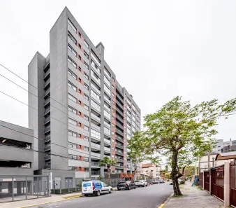 Apartamento com 2 Quartos à venda, 69m² no Passo da Areia, Porto Alegre
