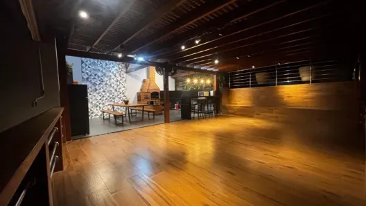 Casa com 4 Quartos à venda, 319m² no Caiçaras, Belo Horizonte