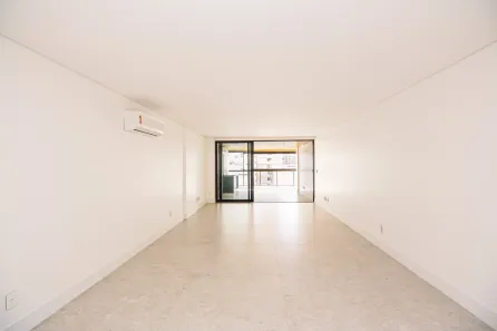 Apartamento com 4 Quartos à venda, 228m² no Centro, Juiz de Fora