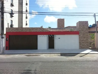 Casa com 4 Quartos à venda, 300m² no Gruta de Lourdes, Maceió