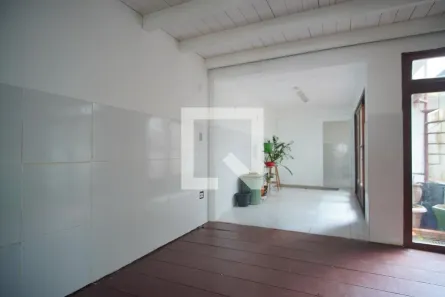 Casa com 3 Quartos à venda, 250m² no Moinhos de Vento, Porto Alegre
