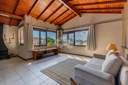 Cobertura com 3 Quartos à venda, 132m² no Chácara das Pedras, Porto Alegre