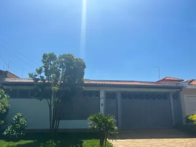 Casa com 5 Quartos para alugar, 280m² no Cidade Jardim, Pirassununga