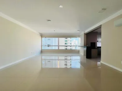 Apartamento com 2 Quartos à venda, 134m² no Centro, Balneário Camboriú