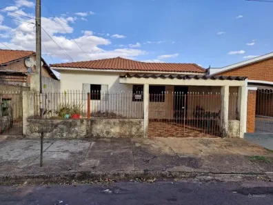 Casa com 3 Quartos à venda, 185m² no Jardim Europa (Vila Xavier), Araraquara
