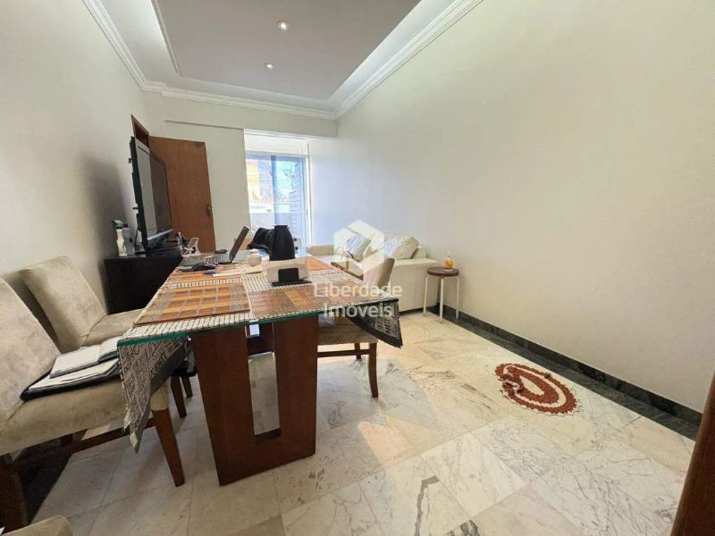 Apartamento com 3 quartos — Caiçaras, Belo Horizonte