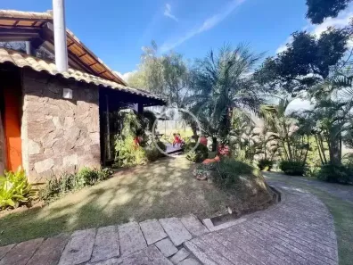 Casa com 4 Quartos à venda, 280m² no Araras, Petrópolis