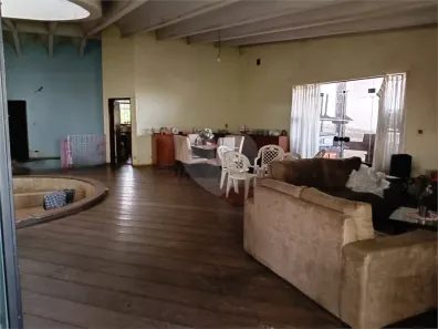 Casa com 4 Quartos para alugar, 1500m² no Vila Carmosina, São Paulo