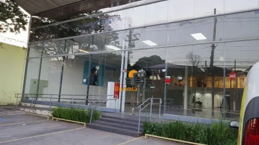 Galpão/Depósito/Armazém para venda ou aluguel, 2125m² no Butantã, São Paulo