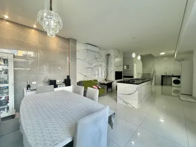 Casa com 4 Quartos à venda, 220m² no Abraão, Florianópolis
