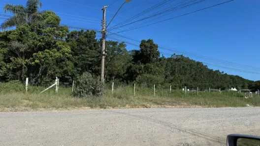 Lote/Terreno à venda, 2100m² no Santa Lidia, Penha
