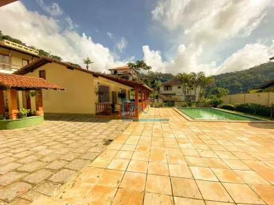 Casa com 4 Quartos à venda, 200m² no Pimenteiras, Teresópolis