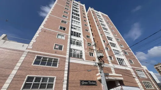 Apartamento com 3 Quartos para alugar, 195m² no Centro, Ponta Grossa