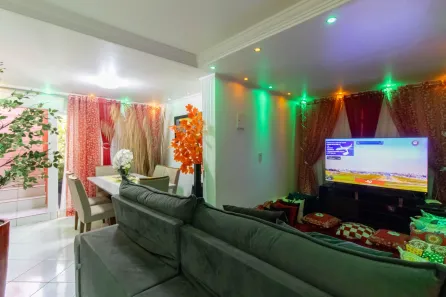 Casa com 3 Quartos para alugar, 426m² no Centro, Guarulhos