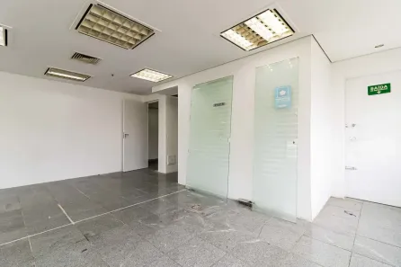Ponto Comercial para alugar, 128m² no Indianópolis, São Paulo