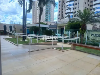 Apartamento com 3 Quartos à venda, 150m² no Osvaldo Rezende, Uberlândia