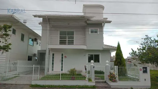 Casa com 3 Quartos para alugar, 120m² no Pedra Branca, Palhoça