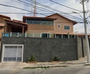 Casa com 3 Quartos à venda, 180m² no Planalto, Belo Horizonte