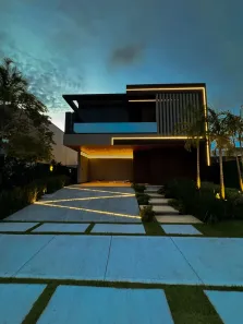 Casa de Condomínio com 4 Quartos à venda, 349m² no Cidade Alpha, Eusébio