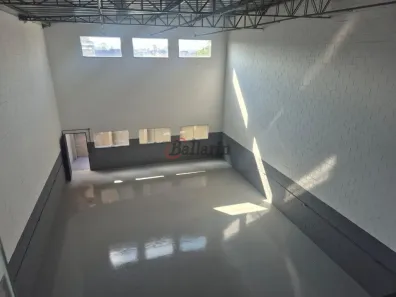 Galpão/Depósito/Armazém para alugar, 300m² no Assunção, São Bernardo do Campo