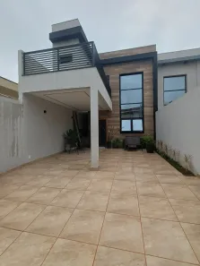 Casa com 4 Quartos à venda, 270m² no Interlagos, São Paulo