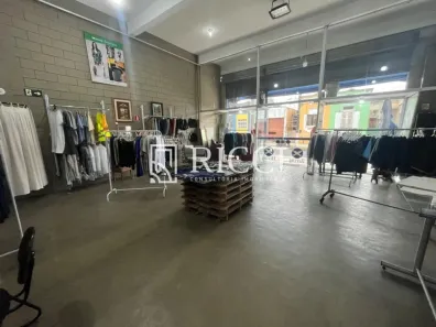 Prédio Comercial à venda, 827m² no Vila Mathias, Santos