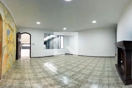 Casa com 3 Quartos à venda, 228m² no Jardim Monte Kemel, São Paulo