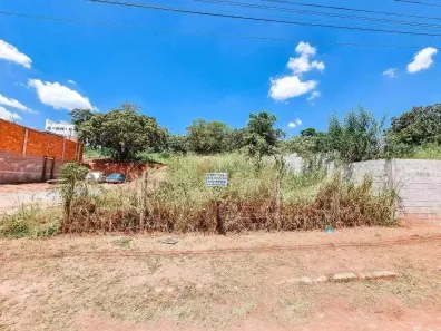 Lote/Terreno à venda, 288m² no Jardim das Acácias, Divinópolis