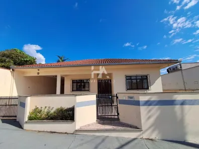 Casa com 4 Quartos para alugar, 157m² no Vila Lenzi, Jaraguá do Sul