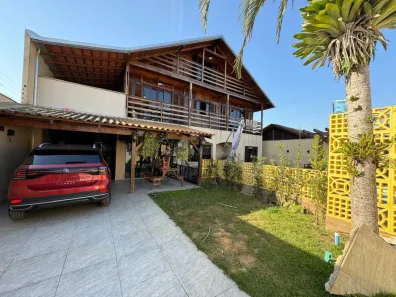 Sobrado com 6 Quartos à venda, 400m² no Centro, Barra Velha