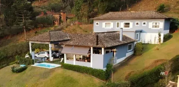 Casa com 1 Quarto à venda, 270m² no Corrêas, Petrópolis