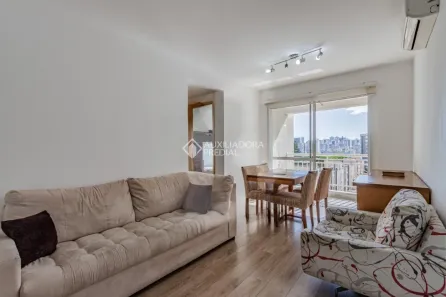 Apartamento com 2 Quartos para alugar, 63m² no Passo da Areia, Porto Alegre