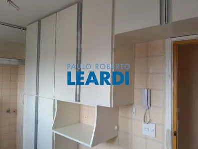Apartamento com 3 Quartos à venda, 55m² no Vila Isa, São Paulo