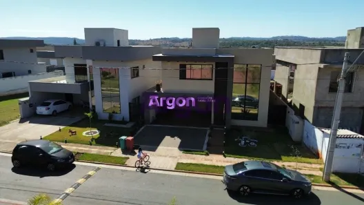 Sobrado com 4 Quartos à venda, 320m² no Residencial Villagio Toscana, Goiânia