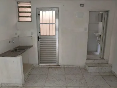 Casa com 1 Quarto para alugar, 37m² no Vila Brasilina, São Paulo