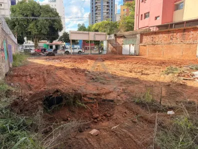 Lote/Terreno para alugar, 658m² no Centro, Campinas