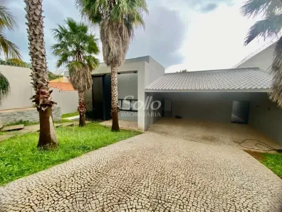 Casa com 5 Quartos à venda, 380m² no Cidade Jardim, Uberlândia