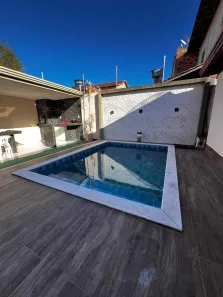 Casa com 3 Quartos à venda, 135m² no Santa Lúcia, Eunápolis