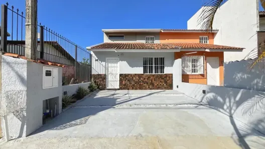 Casa com 2 Quartos à venda, 70m² no Hípica, Porto Alegre